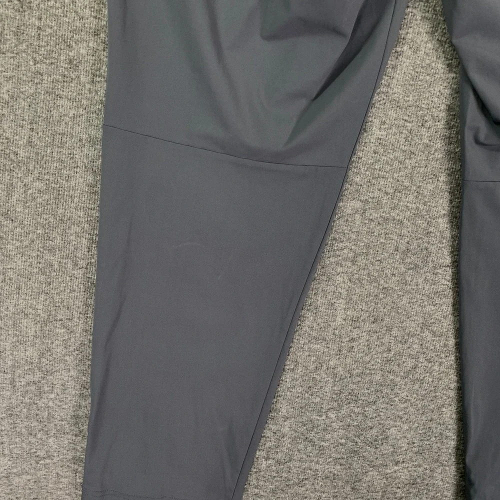 UNRL Golf Pants Men 2XL Short Halifax Gray Stretch Performance Modern Preppy